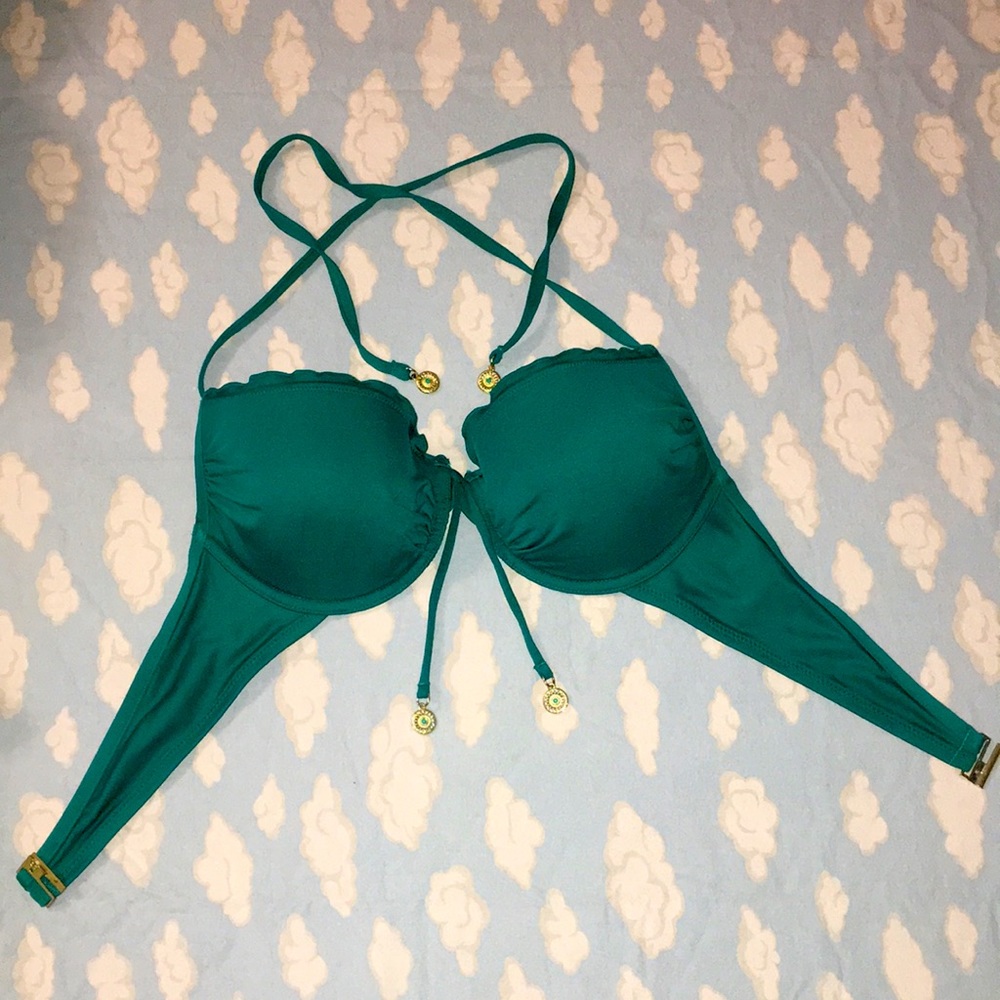 Bikini top